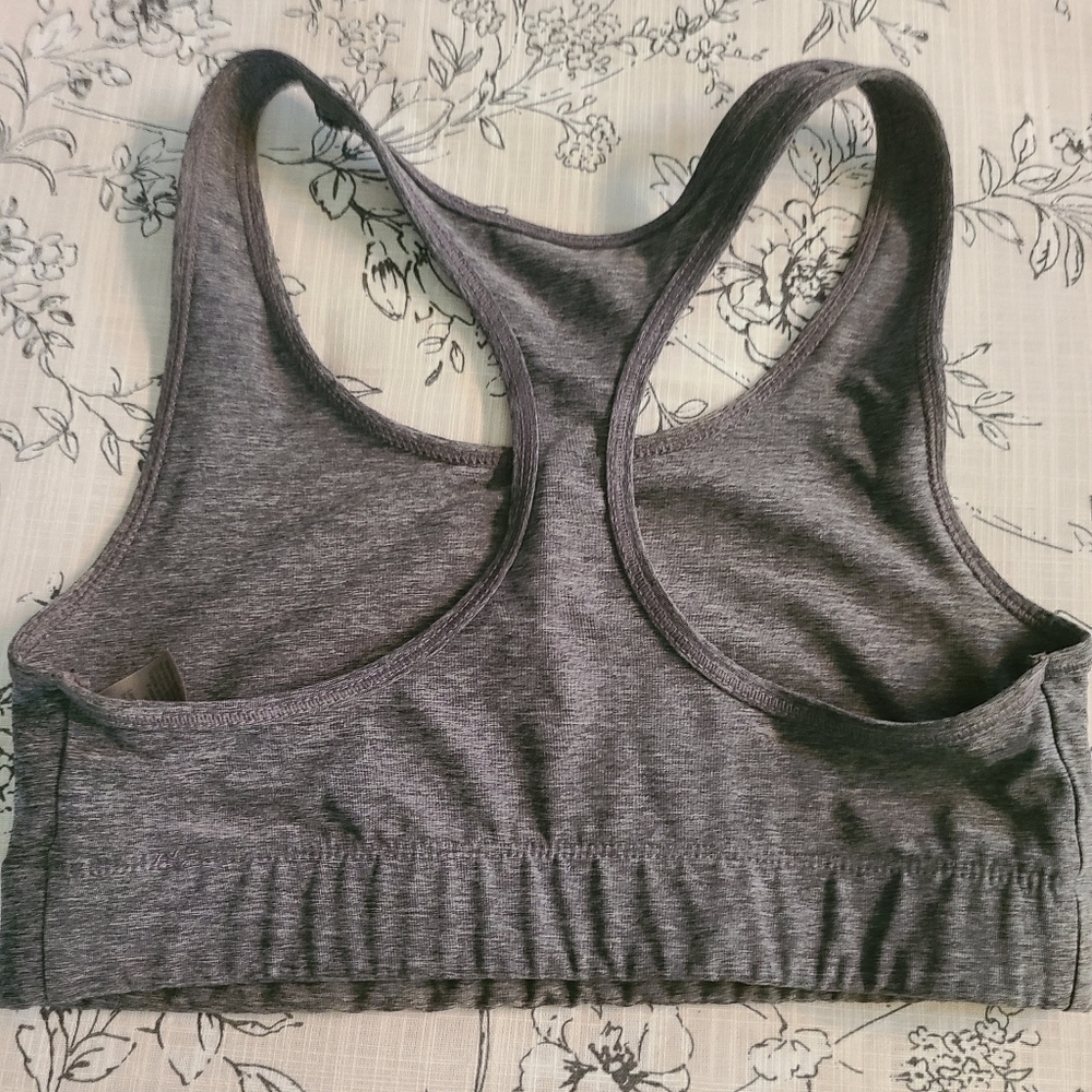 Sports bra - Picture 2 of 3